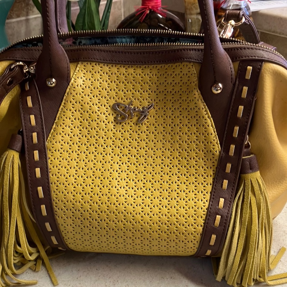 Shariff handbag